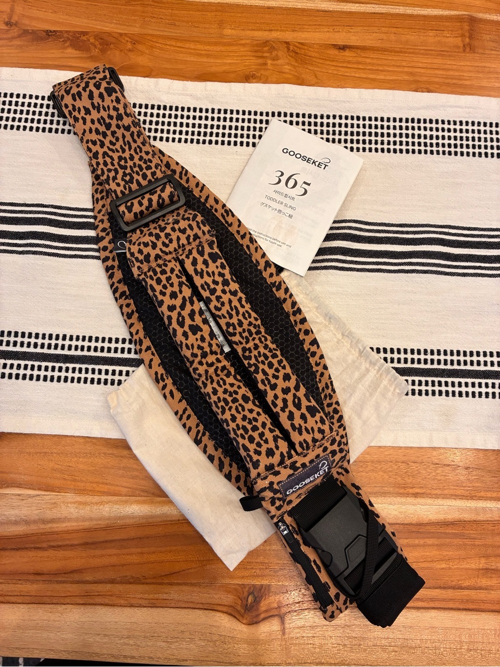 Gooseket 365 Toddler Carrier Leopard Print